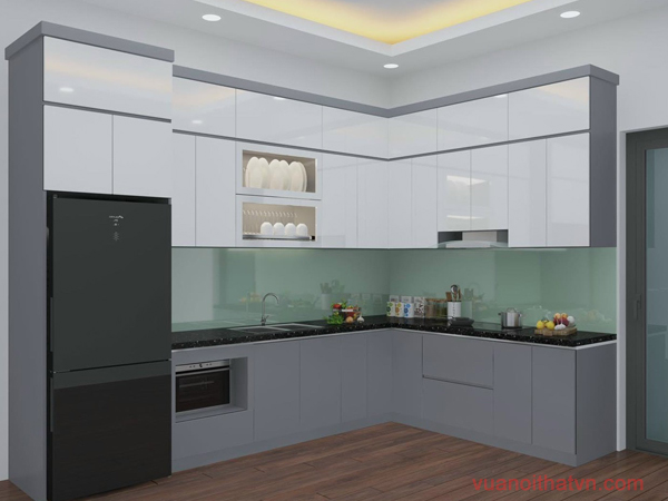 Tủ bếp chữ L, bếp trên 2 tầng và bếp dưới, chất liệu phủ Acrylic bóng gương